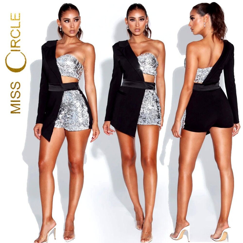 💥SEXY GLAM!💥One Sleeve Tuxedo Romper in Black & Silver Sequin